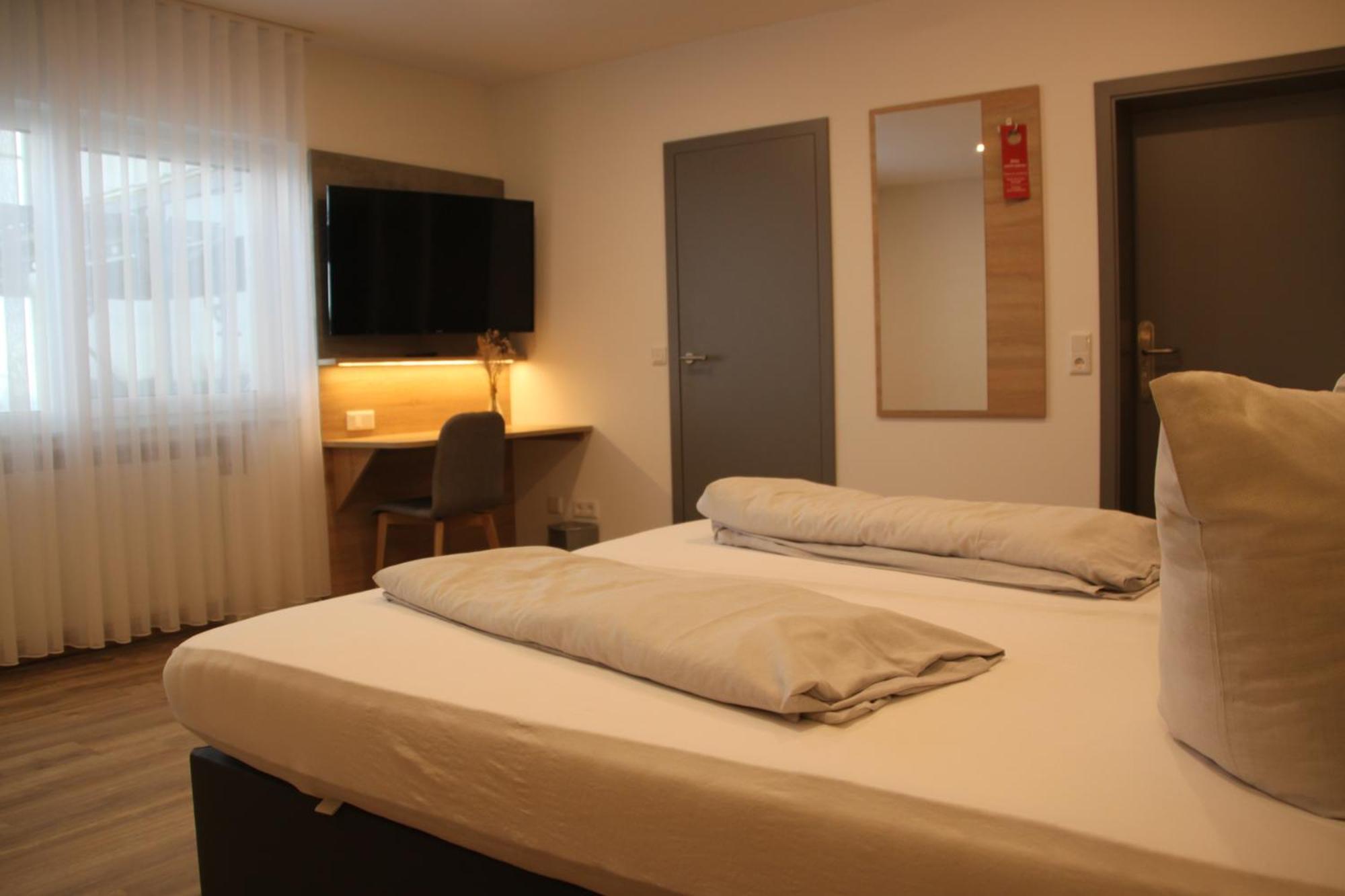 Hotel & Restaurant Am Kirschberg Alten Buseck Extérieur photo